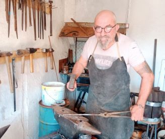 Robert Grobost, Coutelier d'art